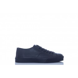 GIVENCHY CITY LOW SNEAKER IN GRAINED  CALF LEATHER