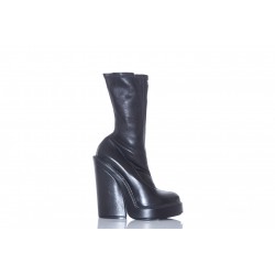 GIVENCHY LOOK BOOK PLATFORM BOOT 105 IN STRETCH NAPPA LEATHER