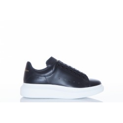 ALEXANDER MCQUEEN OVERSIZED SNEAKER