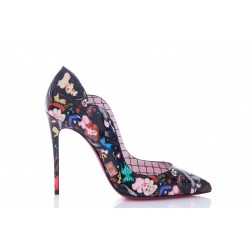 CHRISTIAN LOUBOUTIN HOT CHICK 100 PATENT