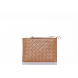 BOTTEGA VENETA MEDIUM BILL POUCH