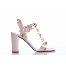 VALENTINO GARAVANI SANDAL T. 90