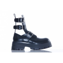 ALEXANDER MCQUEEN BOTTINES RAVE BUCKLE POUR FEMME EN NOIR/ARGENT 