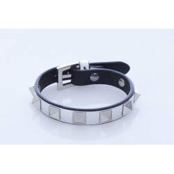 LEATHER BRACELET (8x8mm)