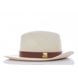 FEDORA ROCKSTUD