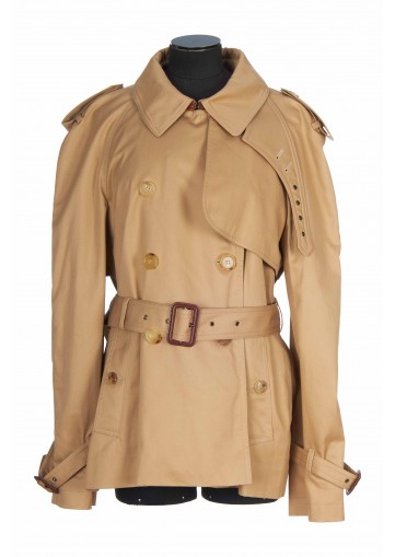 VESTE