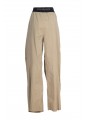 MID RISE PLEATED KNEE PANT W/ LOGO ELASTIC