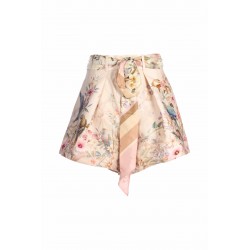 REBELLION TUCK SHORT