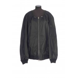 GATHERED BOMBER