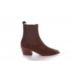 WYLIE CAMOSCIO